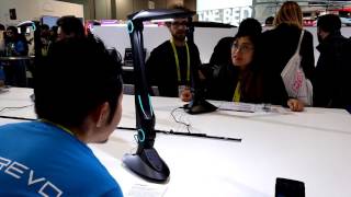 Cerevo-Lumigent-au-CES-2017-moitie-lampe-moitie-robot
