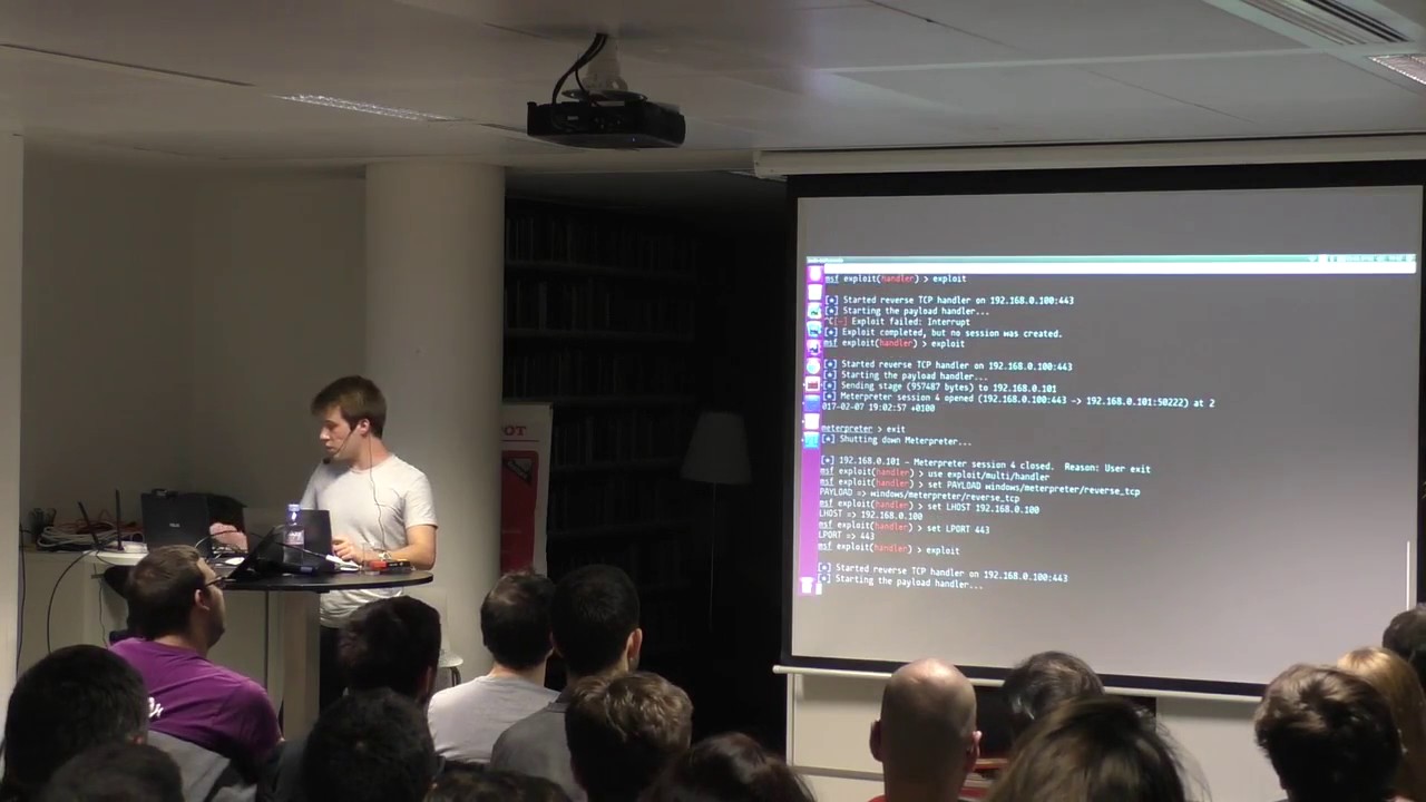 Comment-hacker-la-webcam-de-votre-voisine