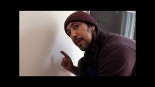 Comment-se-deroule-linstallation-de-la-fibre-optique-dans-une-maison-Reportage-Ariase