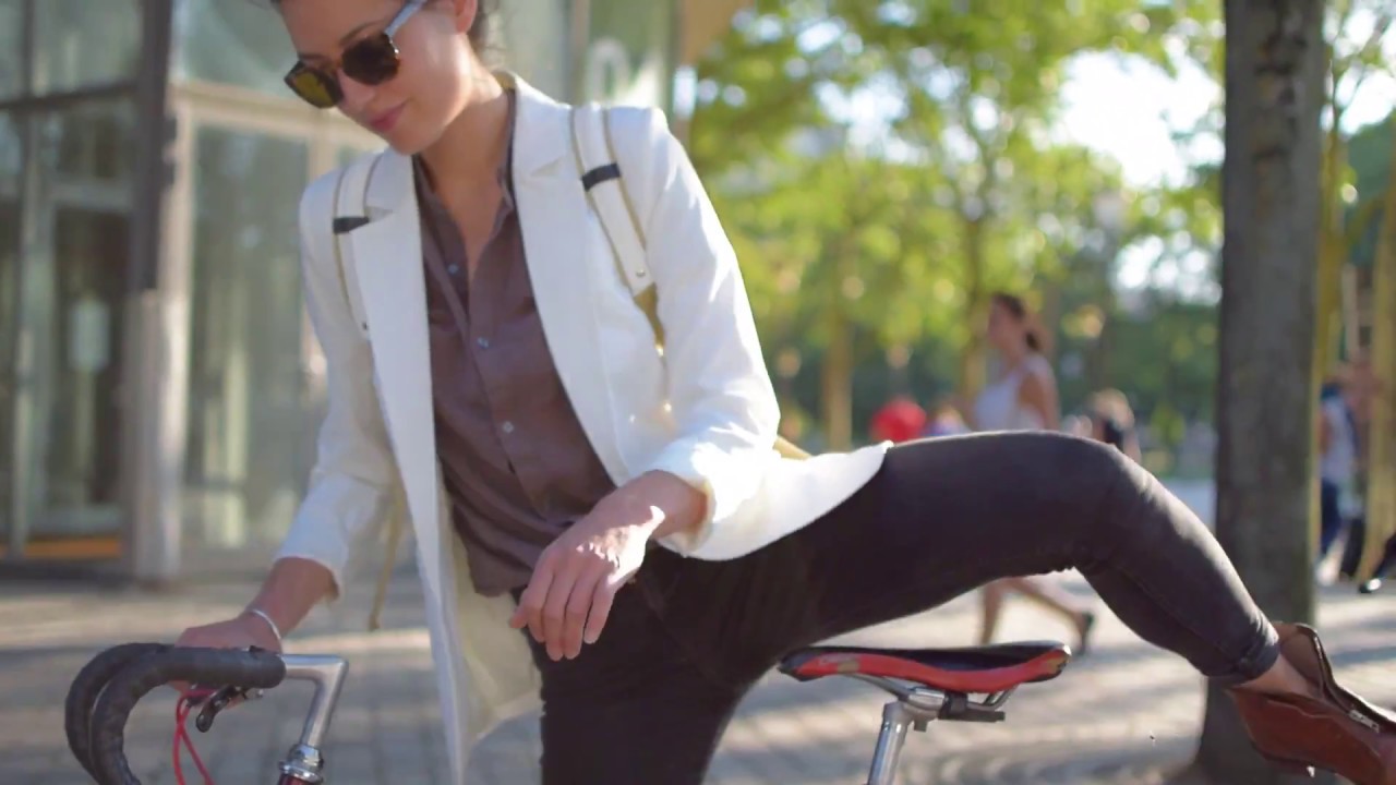 Le-Galuchon-le-sac-a-dos-GPS-et-lumineux-connecte-a-votre-telephone