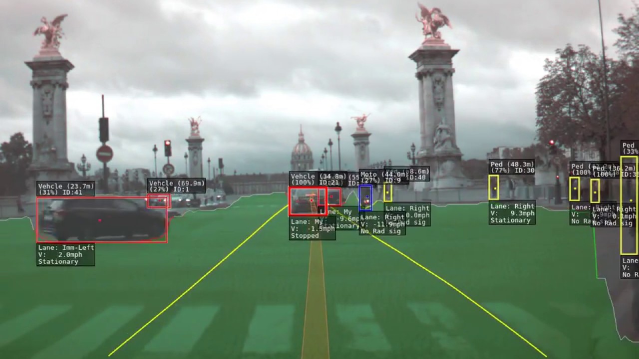 Paris-streets-in-the-eyes-of-Tesla-Autopilot